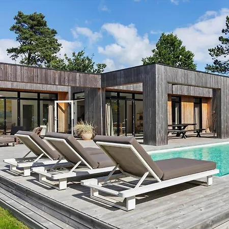 1651-vejby-lundekrog-3 * Vejby Strand